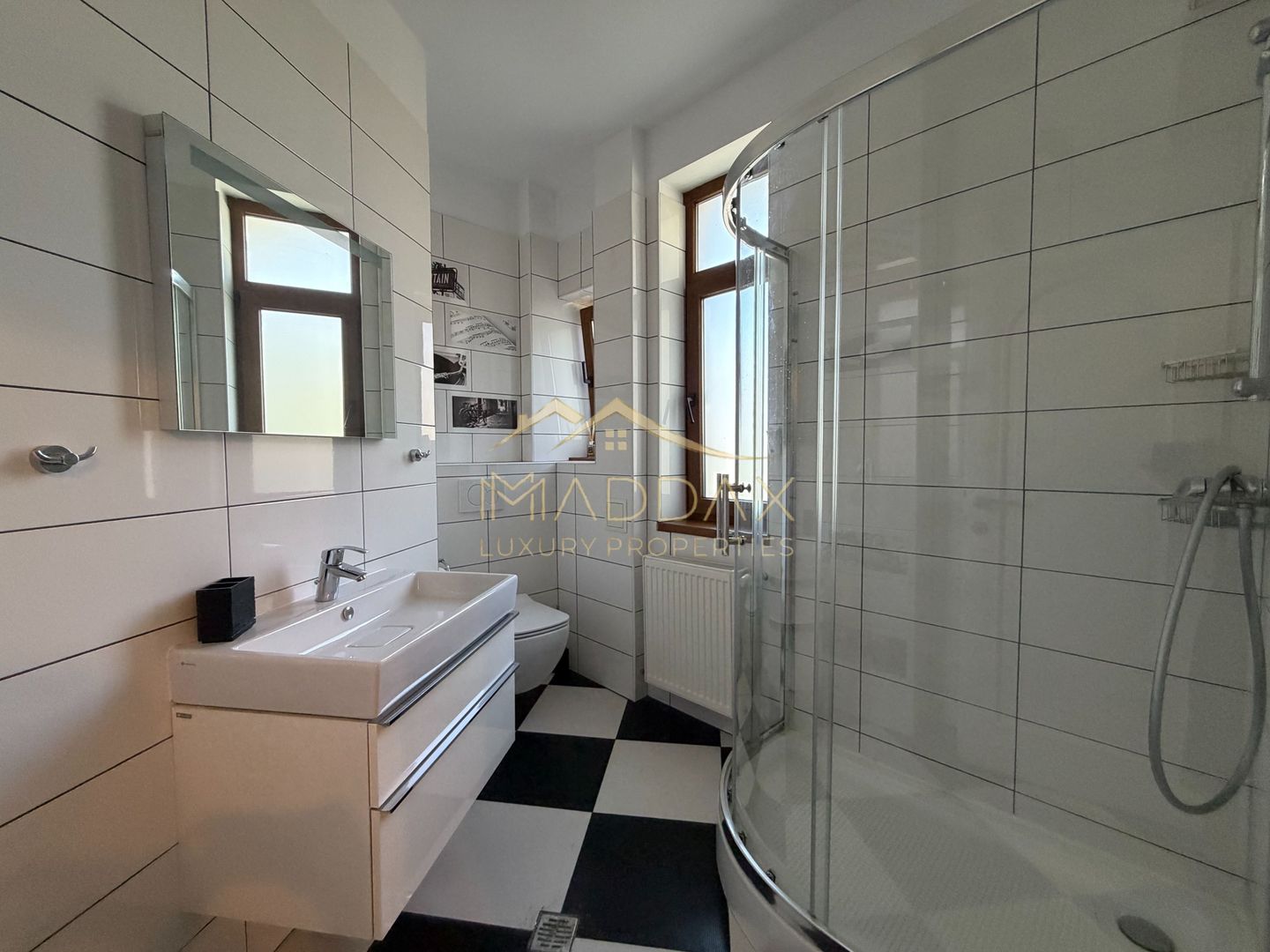 Apartament de inchiriat /4 camere in vila *153mp* +parcare / Dorobanti Capitale - Poză 25