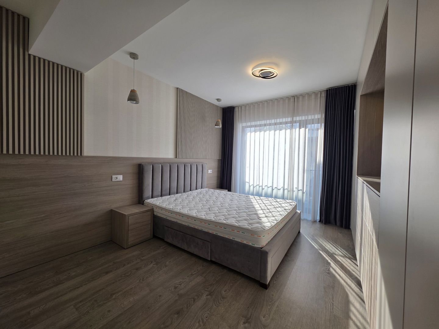 4 camere de inchiriat Iancu Nicolae Cambrige School parcare subterana - Poză 27