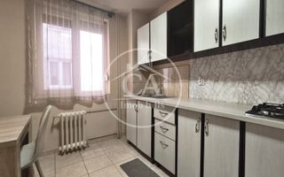 Apartament de vanzare cu 3 camere  in zona Centrala, Oradea - Poză 8