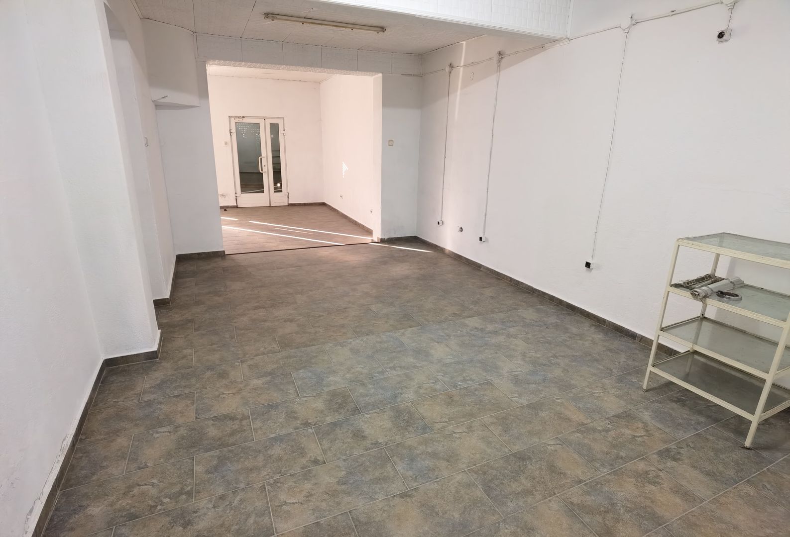 Spațiu comercial de 72 mp de închiriat în zona Traian - Poză 1
