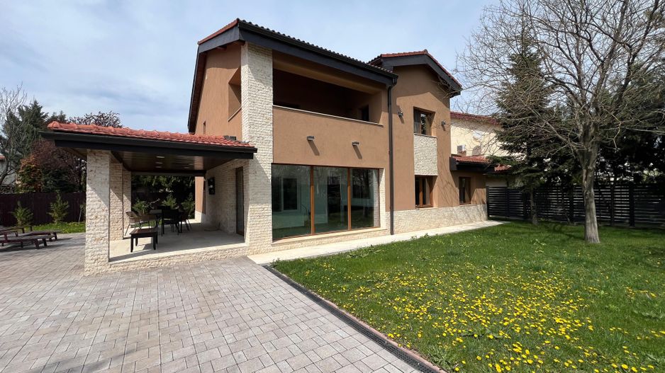 Vila individuala cu teren 570 Pipera | dotata cu panouri solare - Poză 6