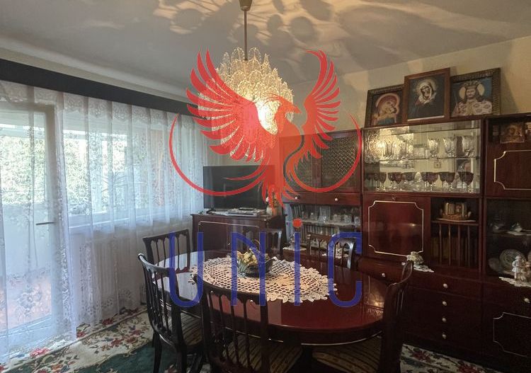 Apartament cu 3 camere de vânzare în 1 Mai, Craiova - Poză 1