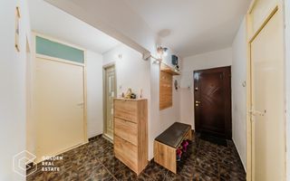 Apartament 3 camere, decomandat, Confectii, comision 0% - Poză 13