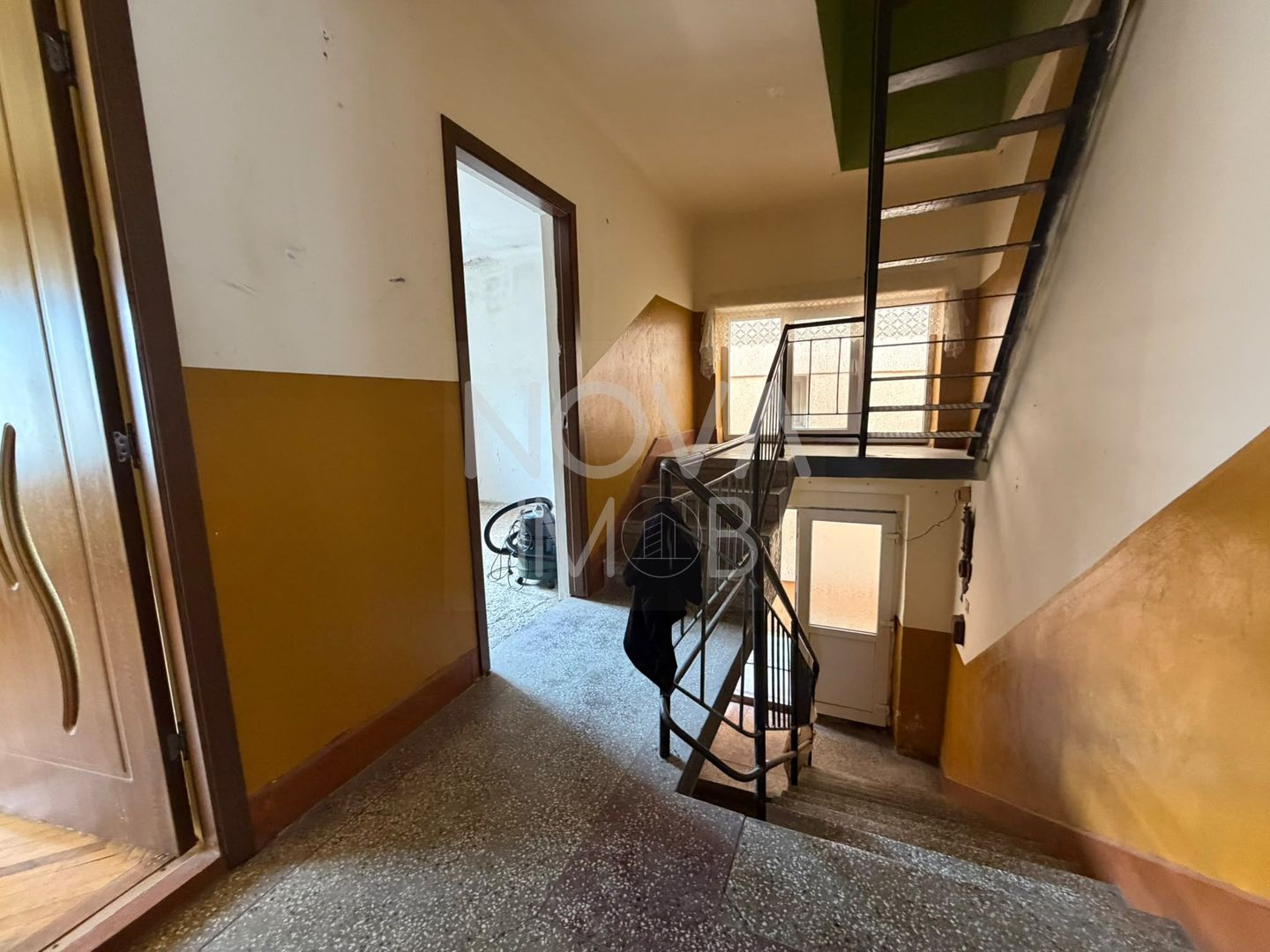 Casa individuala de vanzare cu COMISION 0, Zona Lazaret / Lupeni - Poză 9