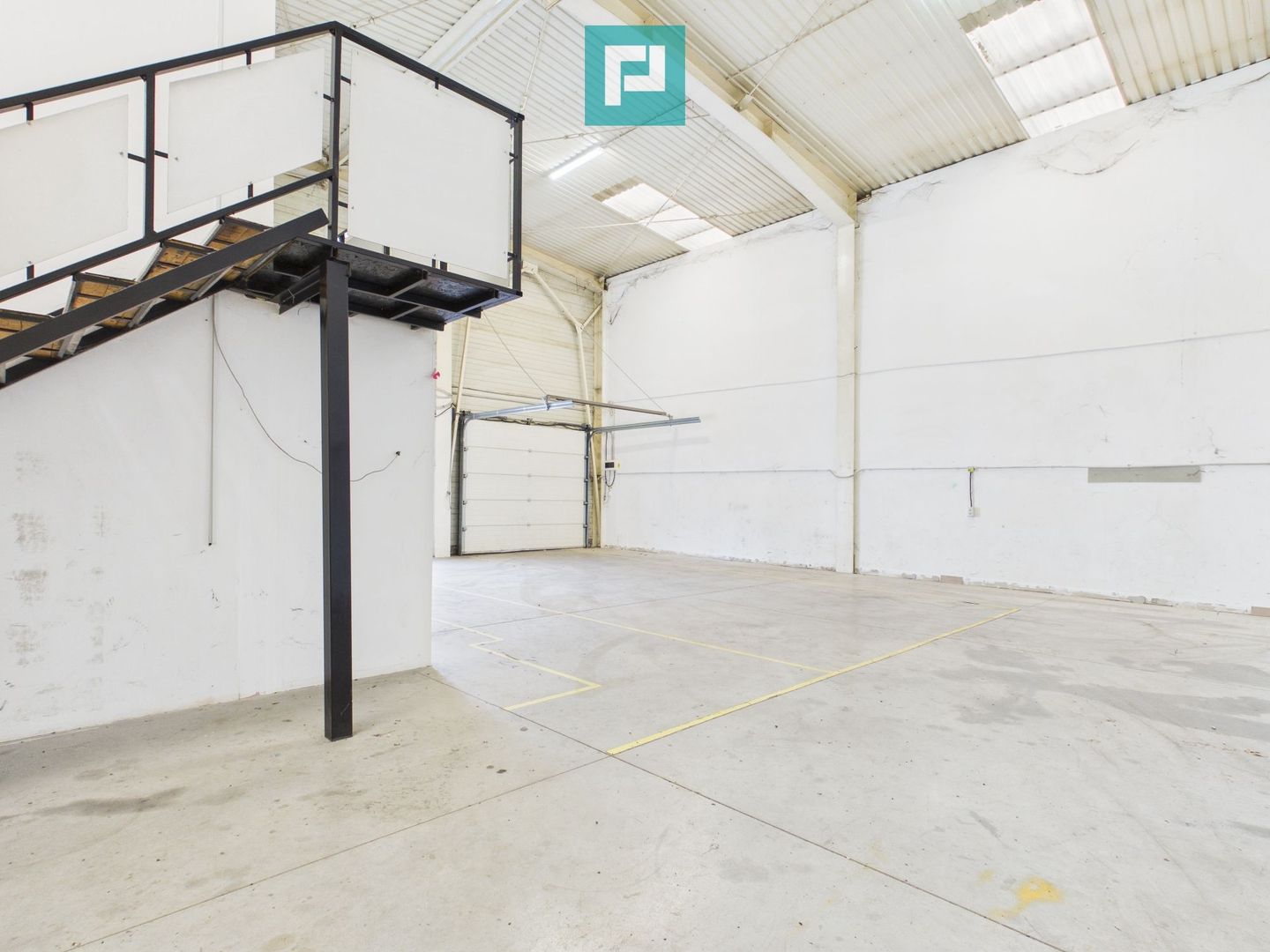 Hală cu suprafața de 167 mp în Arad - Poză 4