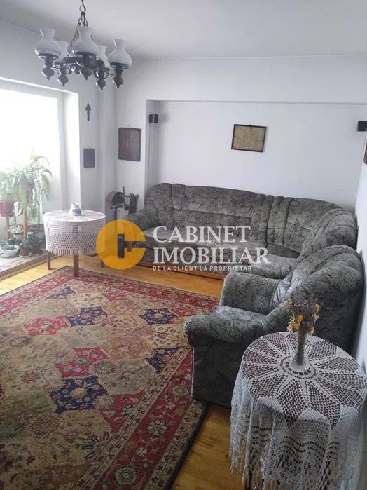 Nicolina - 4 Camere Decomandat - Etaj Intermediar +2 Bai -Bloc 1990 - Poză 1