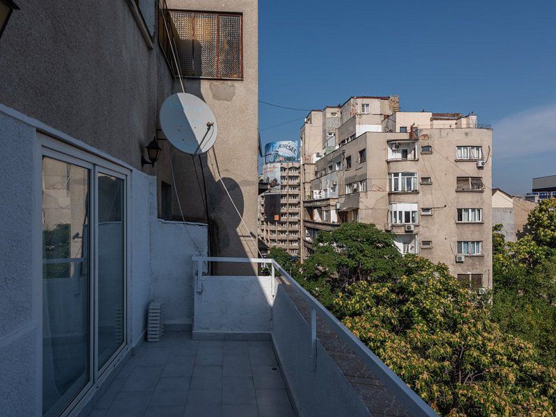 Apartament suberb in Piata Romana - Poză 23