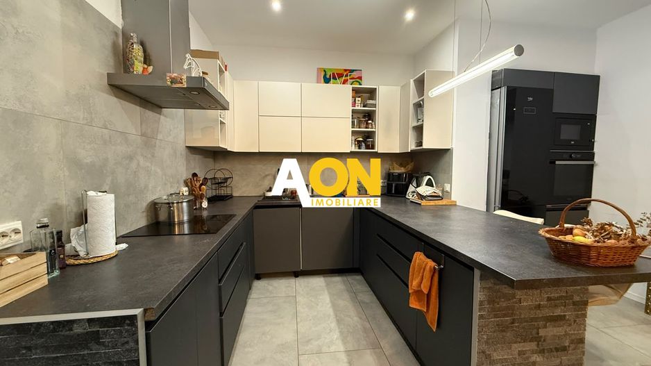 Casa Individuala Zona Schit, 4 Camere, 4 Bai, 1600mp Teren - Poză 42
