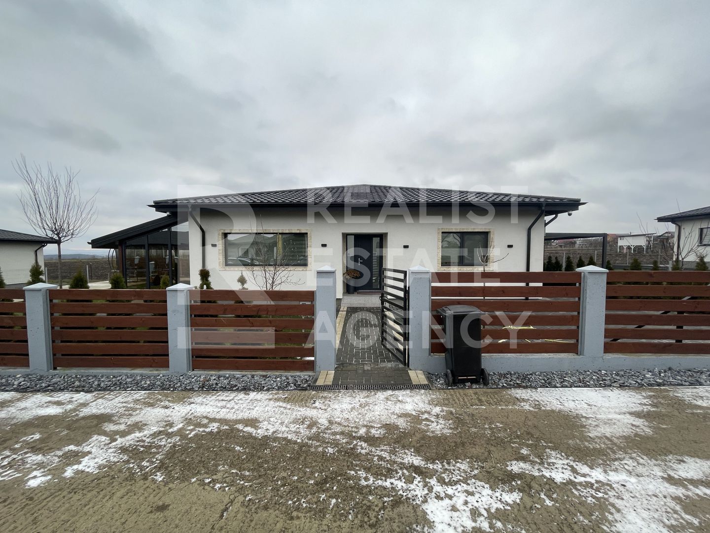 Vânzare, casă, 4 camere, Aroneanu, Iași - Poză 2