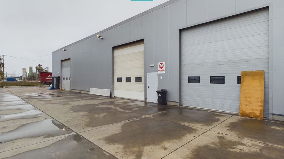 Hală cu birouri și platformă betonată de 2.500 mp - Poză 4