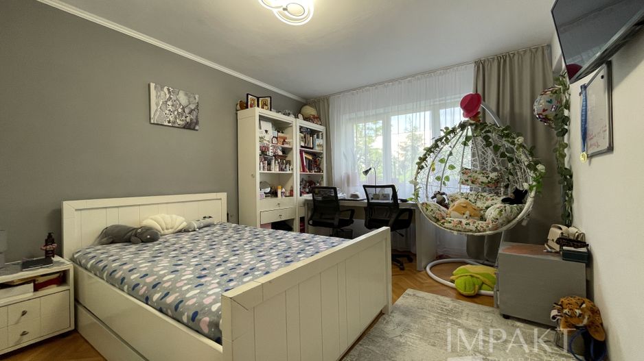 Apartament cu 3 camere de vanzare in cartierul Manastur! - Poză 4