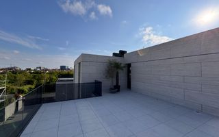 Vilă Spațioasă cu grădină privată în Nordul Capitalei. - Poză 11