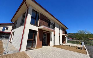 Duplex modern de vânzare în Chinteni | Clu - Poză 2