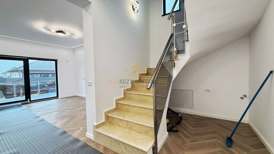 Vila individuala de vanzare, 4 camere, 3 bai, central Comuna Berceni - Poză 14