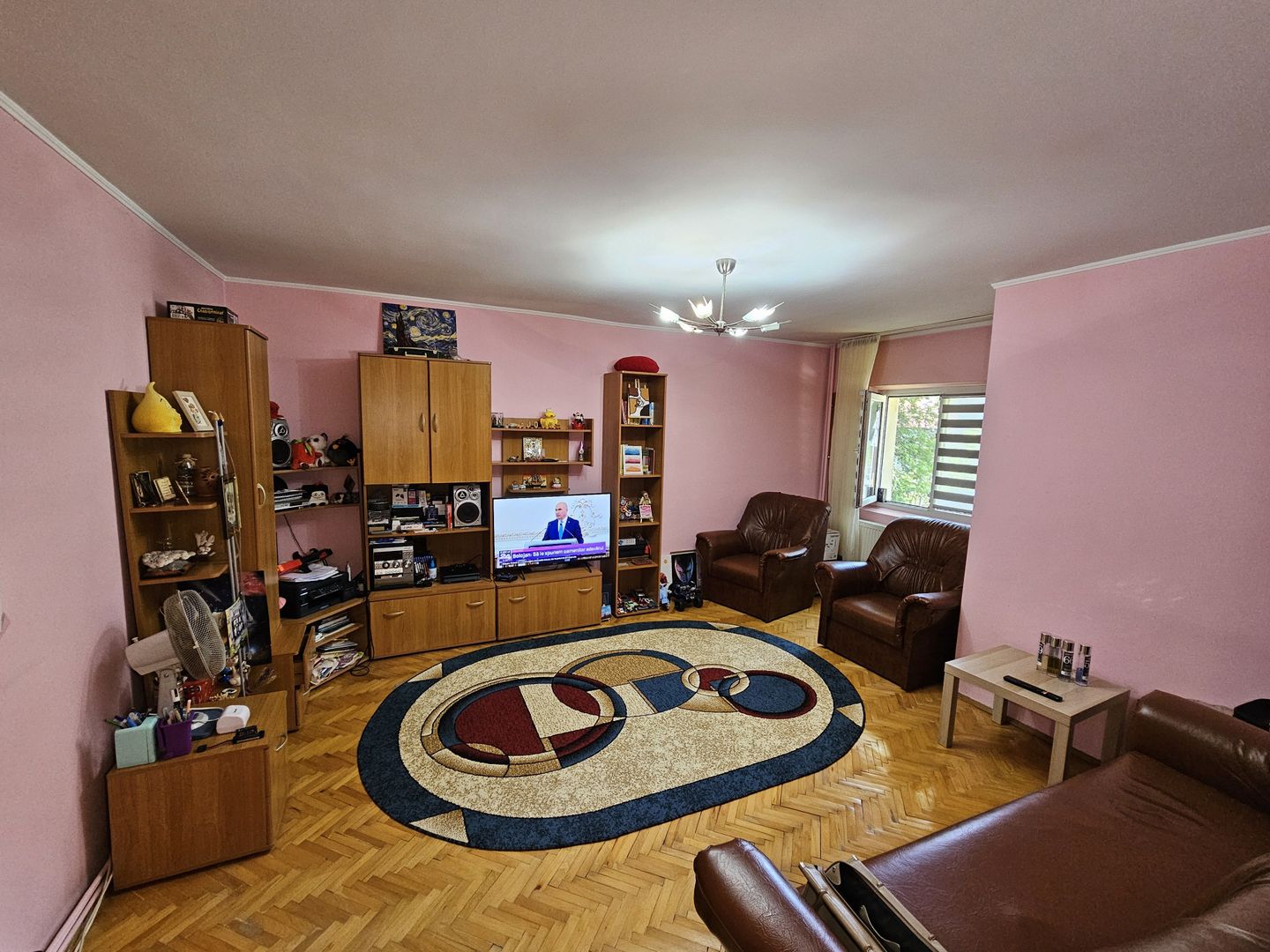 Inchiriez apartament cu 2 camere, Ultracentral - Poză 1