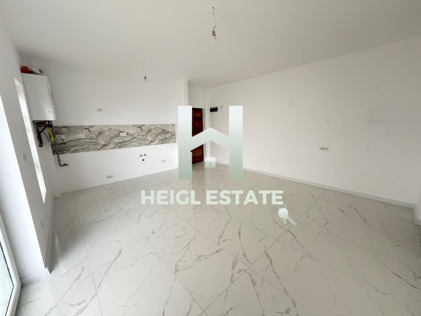 Apartament cu 2 camere si 50 mp teren in zona Braytim - Poză 4
