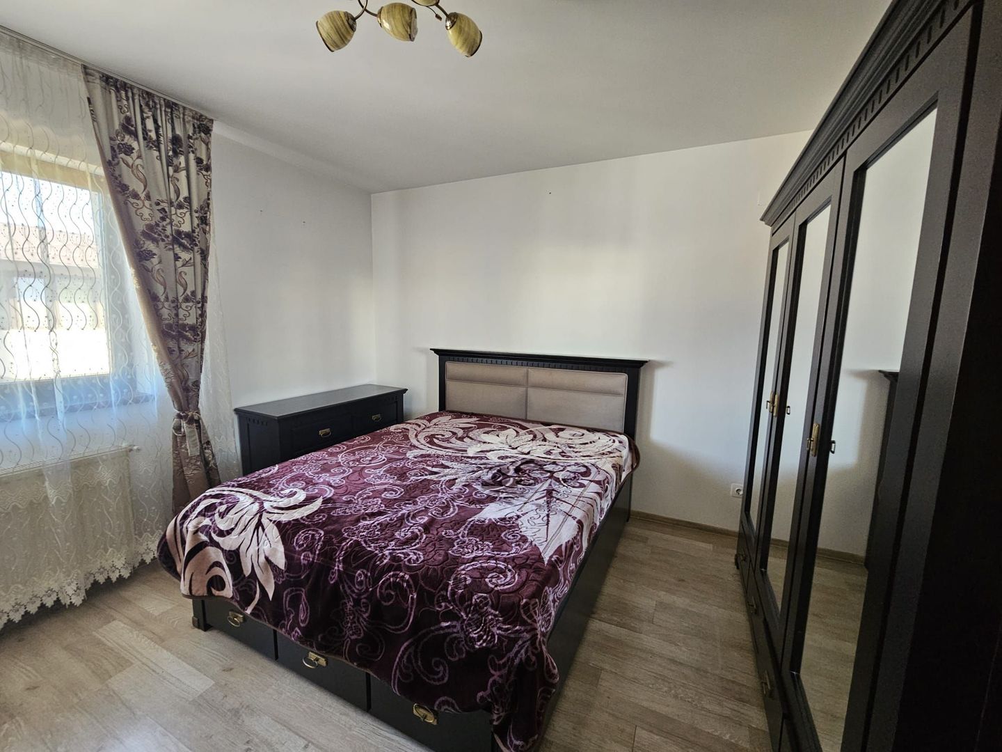 Apartament 3 camere de închiriat – Găvana 3, bloc nou, lângă pădure - Poză 3