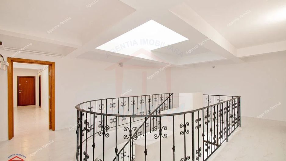 Vanzare apartament 2 camere, o proprietate deosebita - Poză 14