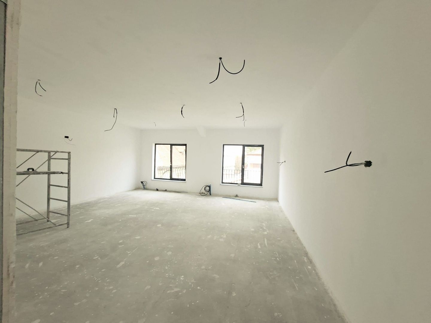 🏢 DE ÎNCHIRIAT | Clădire Premium 750 mp | Ultracentral Bacău - Poză 10