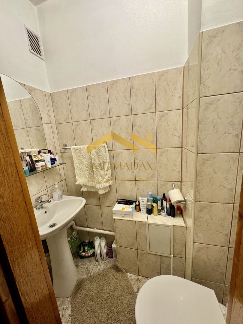 Fabric-3 Camere-Centrala Proprie - Poză 12