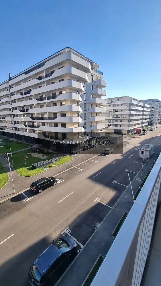 Apartament de vanzare 2 camere, etaj intermediar, terasa, garaj - Poză 5