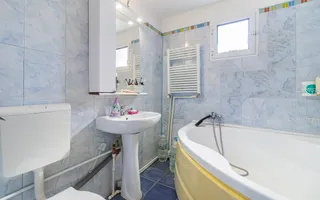 4 camere cu centrala, et 7 din 8 - Poză 13