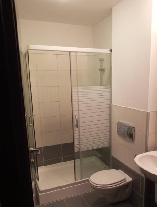 Închiriez apartament 3 camere cu acces la piscina Aleea Privighetorilor - Poză 15