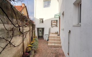 CASA INDIVIDUALA- DEALUL CETATII BRASOV - Poză 30