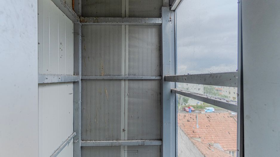 Cladire de 902 mp utili de vânzare, zona Grivitei - DN 13, COMISION 0 - Poză 114