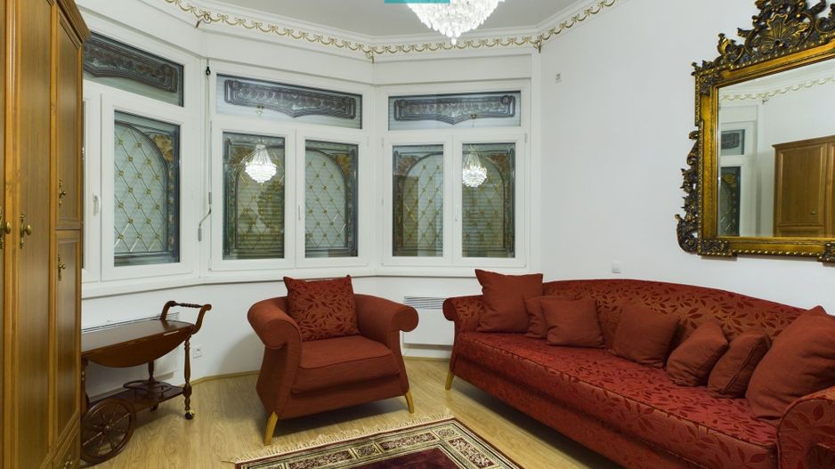 Vilă luxoasă în Serbia - Poză 4