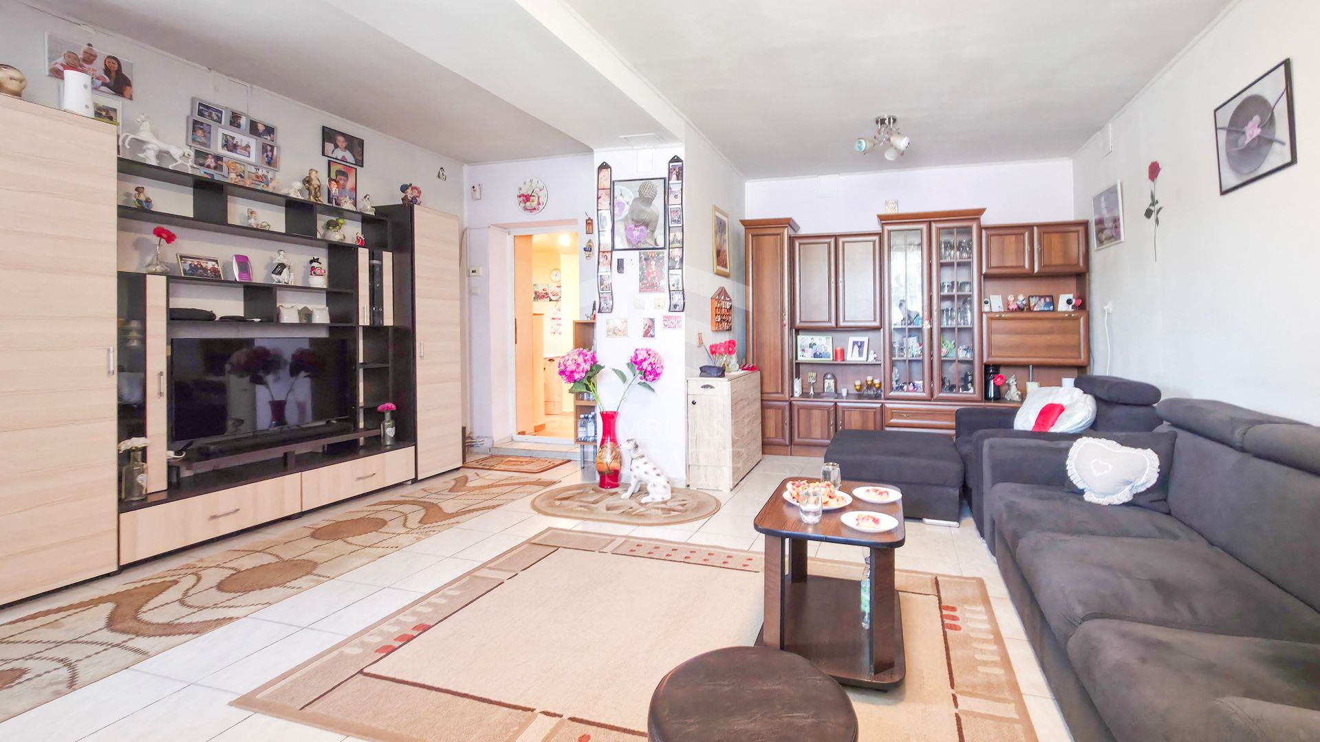 Casă Individuală | 6 Camere | Garaj | Sector 6 Califarului nr.32 - Poză 1