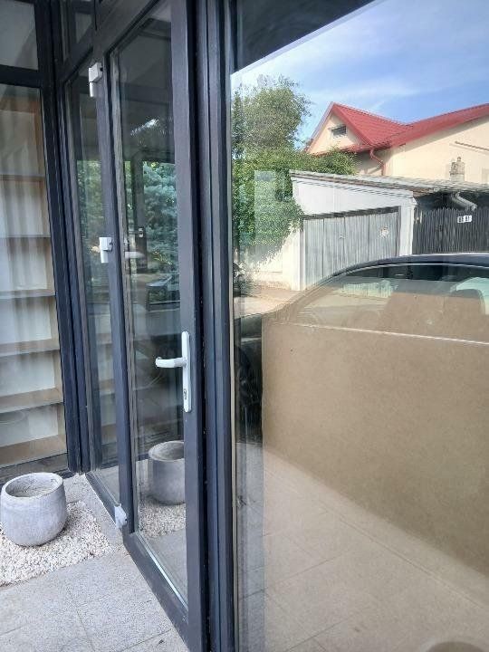 Spaţiu Comercial de Închiriat  - Poză 3