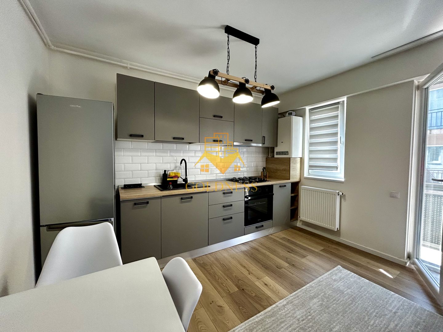 3 camere open space, Parcare, Modern, Kik, Zona Florilor, Floresti - Poză 9