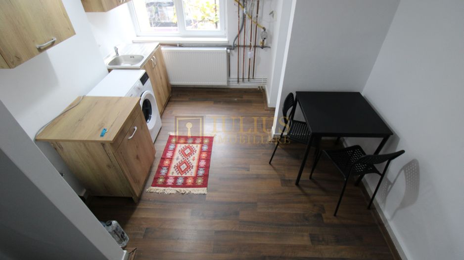 Piata 700; centrala proprie, la prima inchiriere dupa renovare. - Poză 14