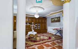 Casă stil conac pe drumul Cetății - Șiria - Poză 31