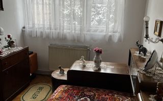 Apartament 3 camere luminos,  zona Facultatea de Litere - Poză 2