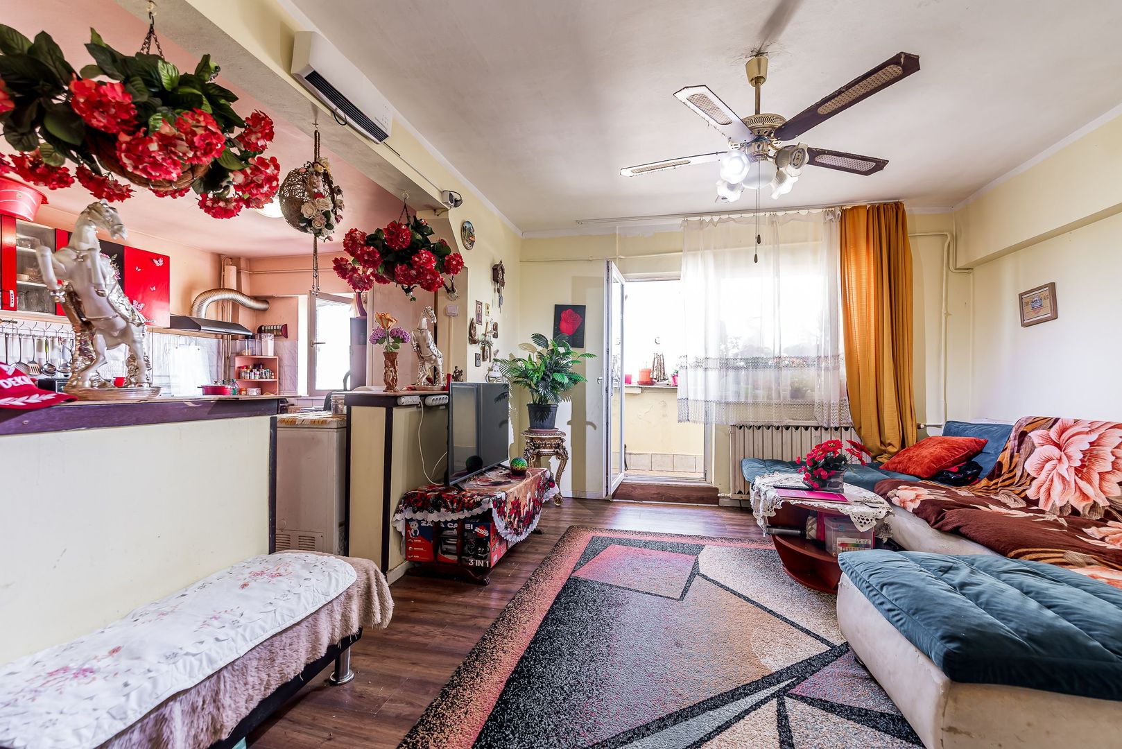 Apartament cu 5 camere pe Splaiul General Gheorghe Magheru, Micălaca - Poză 5