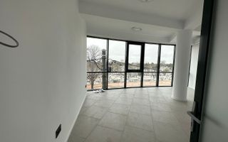 Spațiu de birouri cu o cameră de închiriat în Casa de Cultura, Constanta - Poză 4