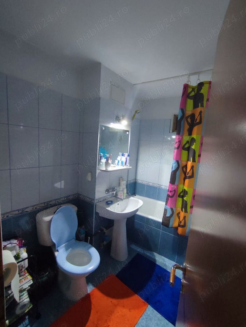 4 camere decomandat etaj 2 zona Andrei Saguna CENTRALA - Poză 2