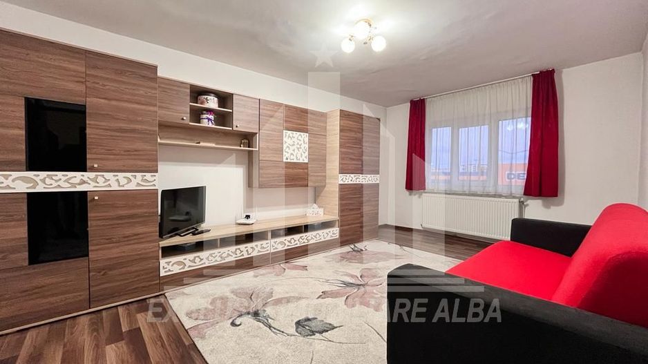Apartament cu 2 camere decomandate, Industriala - Poză 1