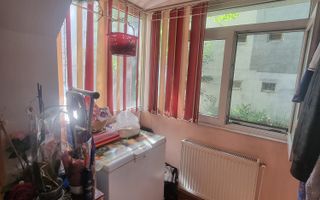 Apartament cu 3 camere/ 51mp/ zona Mircea cel Batran - Poză 4