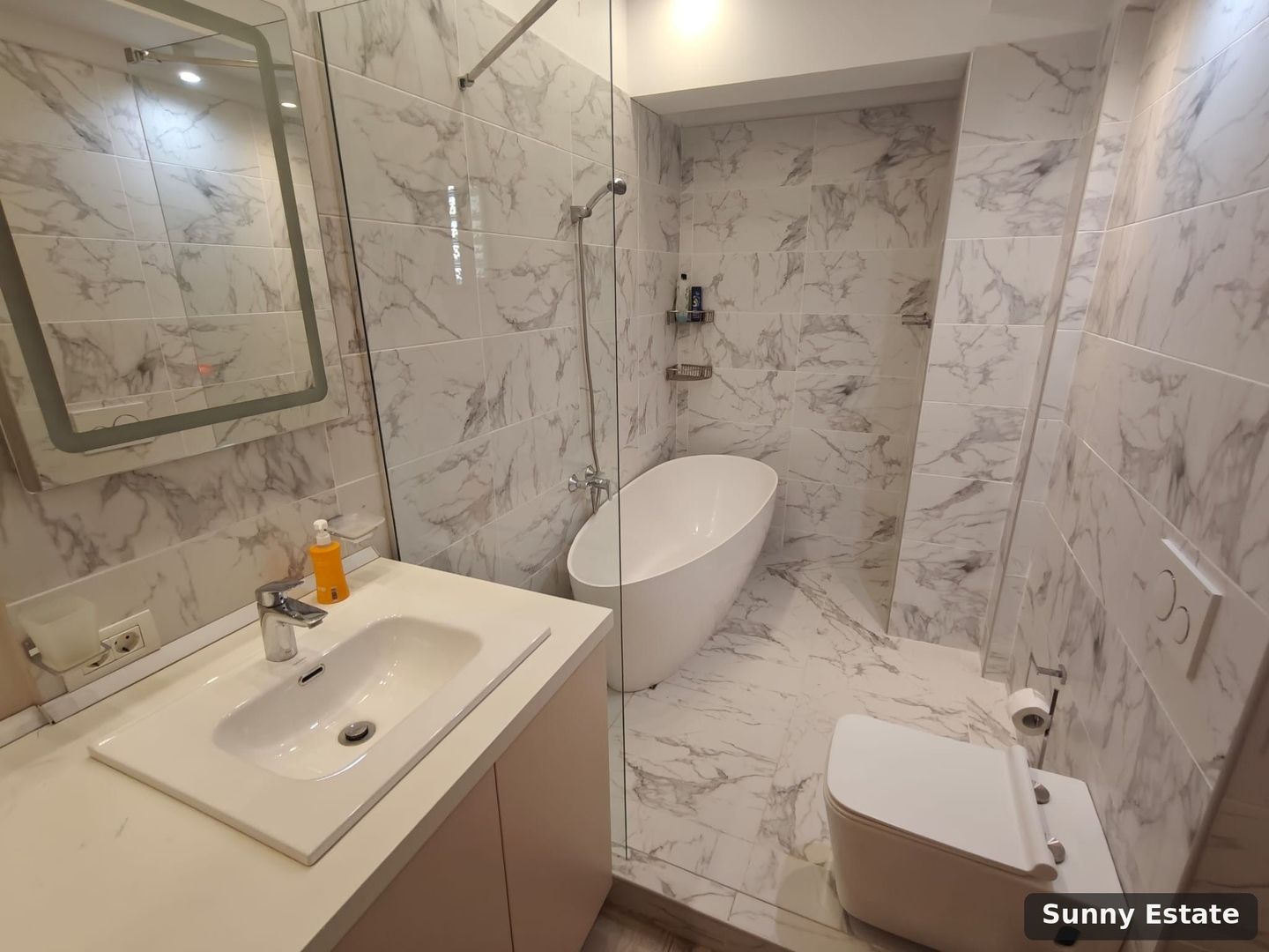 DE VÂNZARE — 3 CAMERE, B-DUL MAMAIA, DELFINARIU, VEDERE LAC - Poză 12