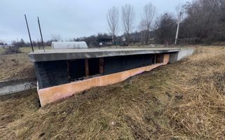 TEREN INTRAVILAN 2200 MP CAMPULUNG ARGES - Poză 11