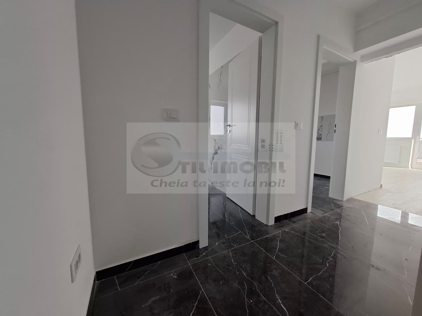 Apartament 1 camera de vanzare in Iasi, Galata, 46.72 mp, baie cu geam - Poză 1