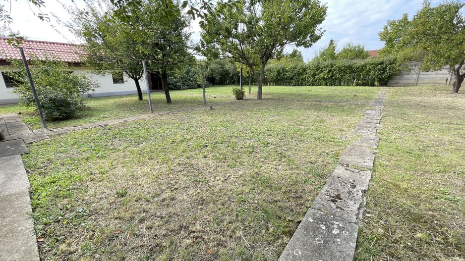 Casa de vanzare in zona Lipovei - Poză 22