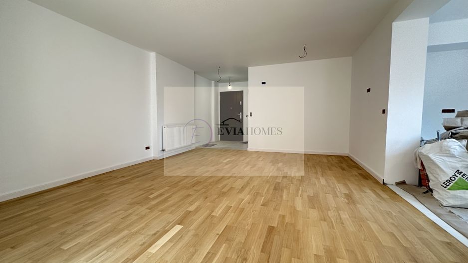 4 camere/ 2 bai / 119 mp/ parcare in curte / zona strazii Bucuresti - Poză 2