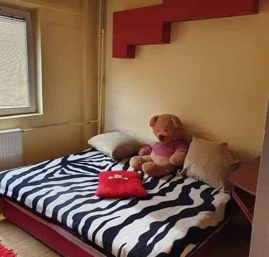De vanzare apartament 2 camere Lujerului - Poză 2