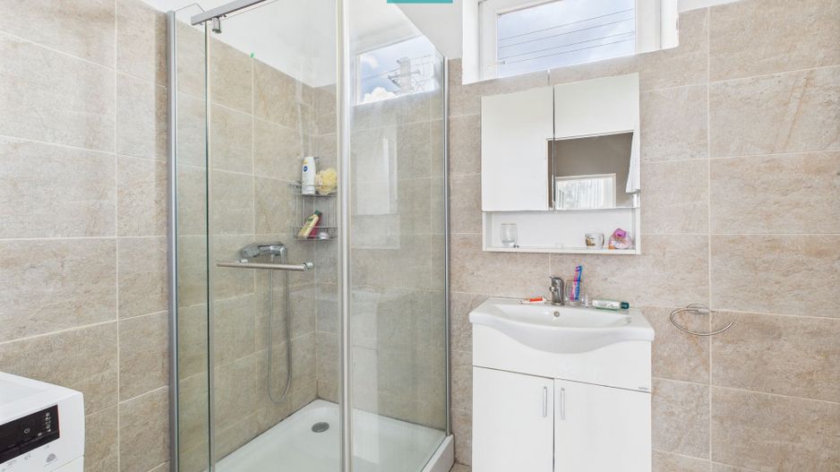 Casă modernă 5 camere, în Caporal Alexa - Sântana - Poză 14