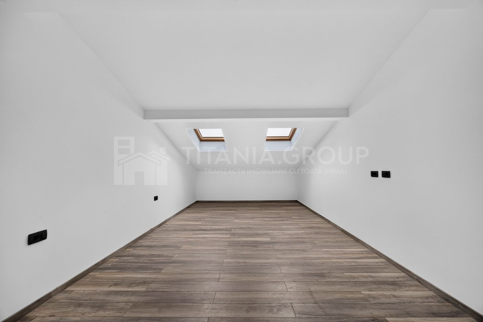 Vila cu arhitectura deosebita, teren 636mp, Cristian, Brasov - Poză 15
