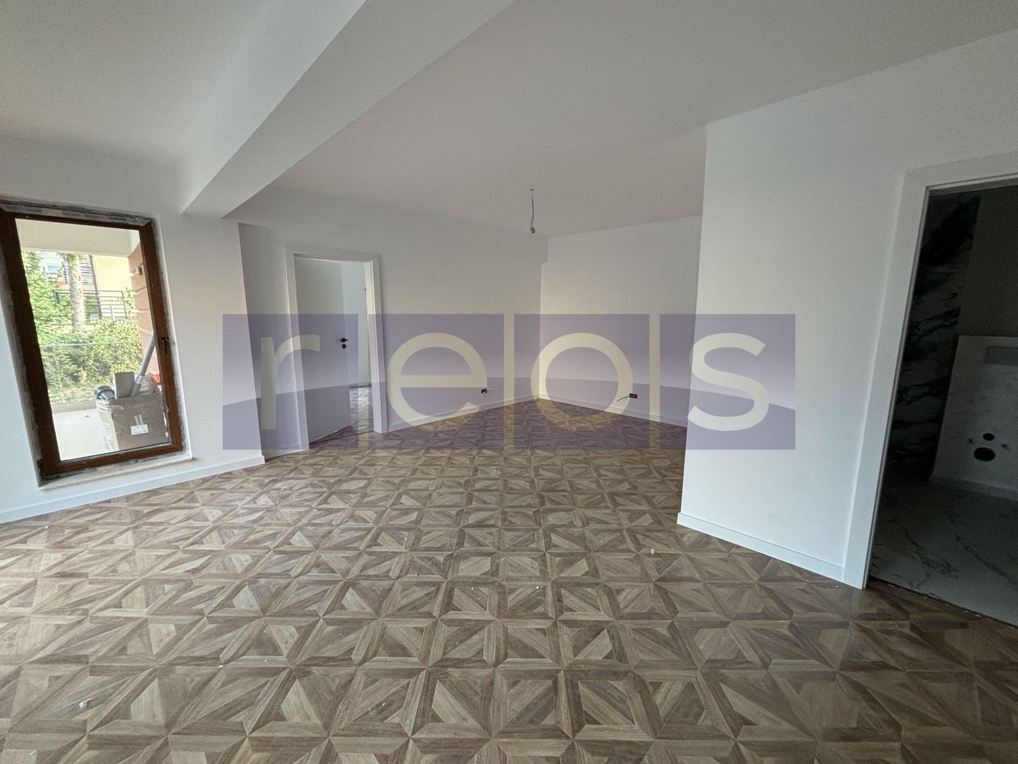 APARTAMENT 2 CAMERE | BLOC NOU | METROU LAMINORULUI - Poză 2